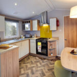 kitchen diner r (1)